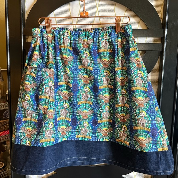 Grateful Dead Dresses & Skirts - Handmade Grateful Dead Fabric Pull On Elastic Waistband Skirt w/ Pocket.